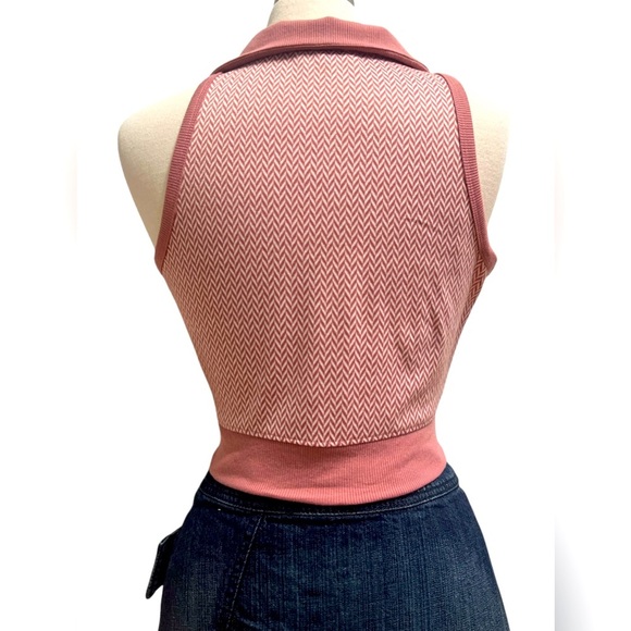 Rose 🌹 Chevron Knit Women's Top - Picture 7 of 7